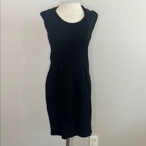 Elegant Black Sleeveless Dress